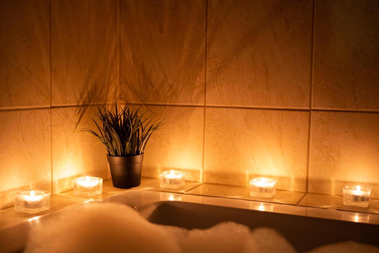 Henriett'S Cosy Place Сату Маре Екстериор снимка