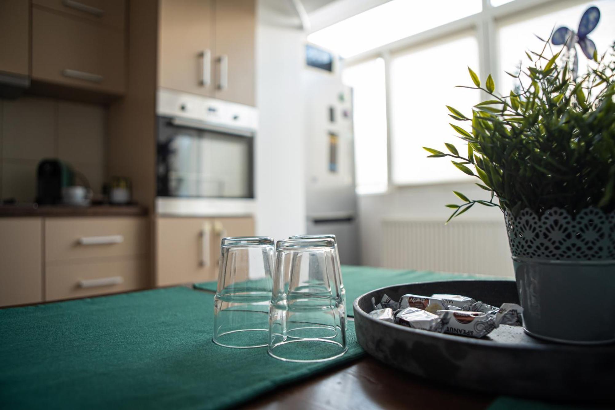 Henriett'S Cosy Place Сату Маре Екстериор снимка
